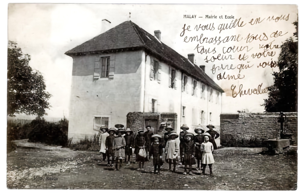 La Mairie et l'école début XXe